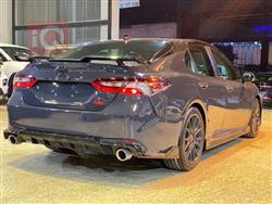 تۆیۆتا کامری